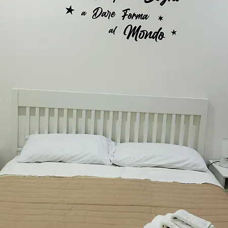 La Sciantosa The Original -self Check In-