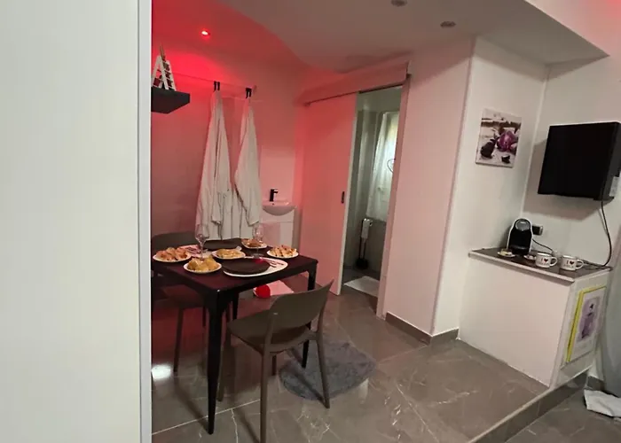 La Sciantosa The Original -self Check In- Bed & Breakfast